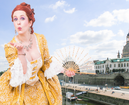 Barocke Stadtführung mit Gräfin Cosel Die reizende Gräfin Cosel vor Dresdner Kulisse